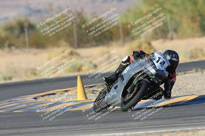 media/Oct-19-2024-CVMA (Sat) [[7df39c5a0d]]/Race 14-500-350 Supersport/